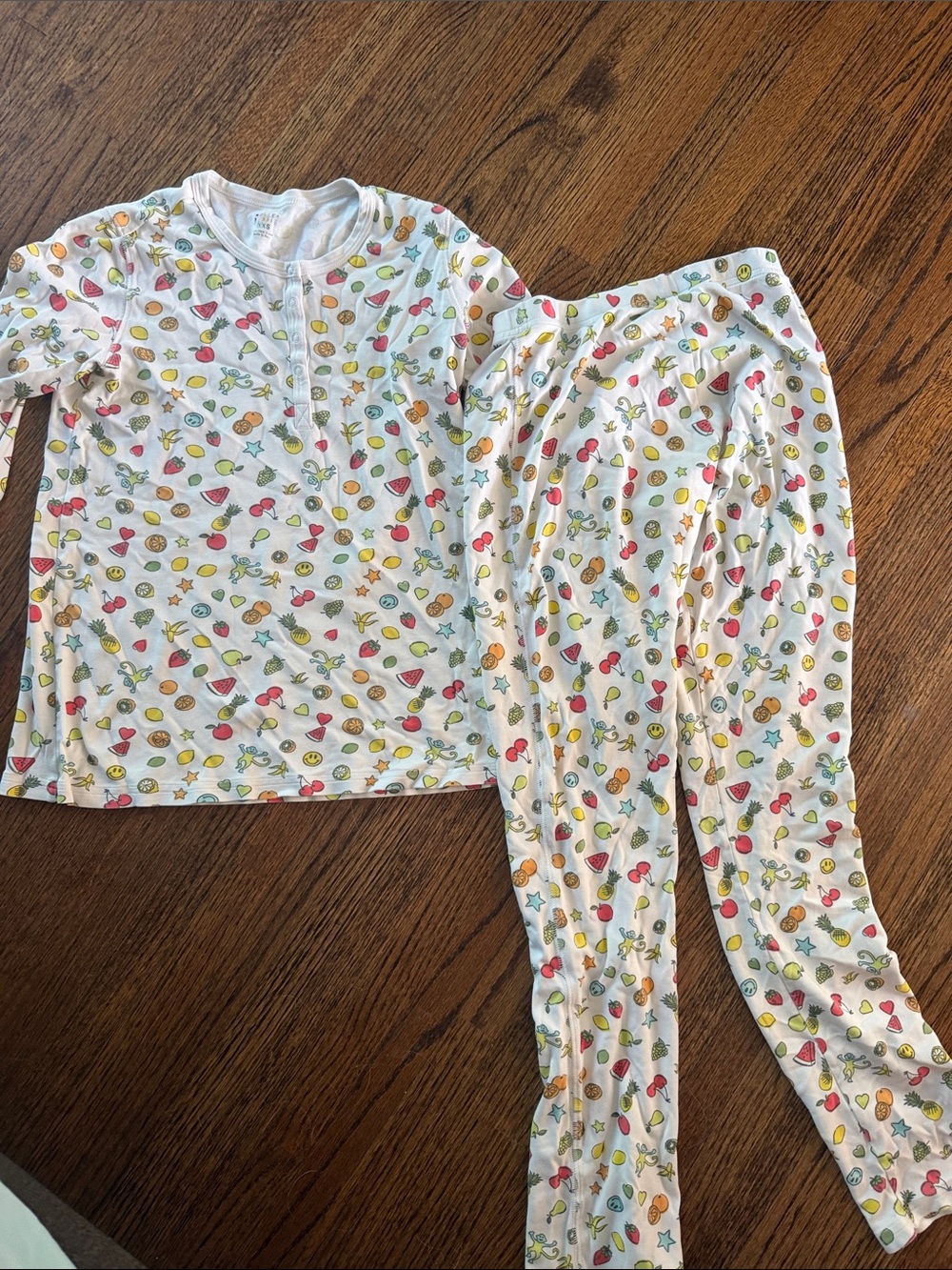 Women’s XXS roller rabbit Pajama set Fruit